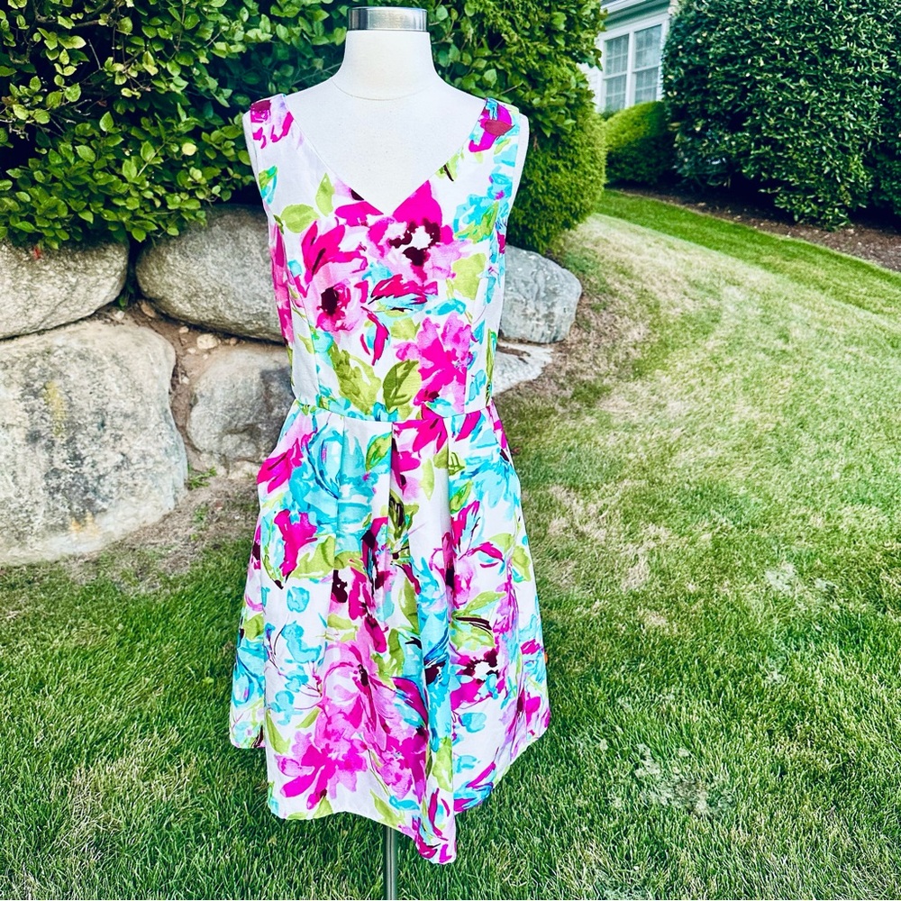 Madison Leigh Floral Sleeveless Dress - Picture 6 of 16